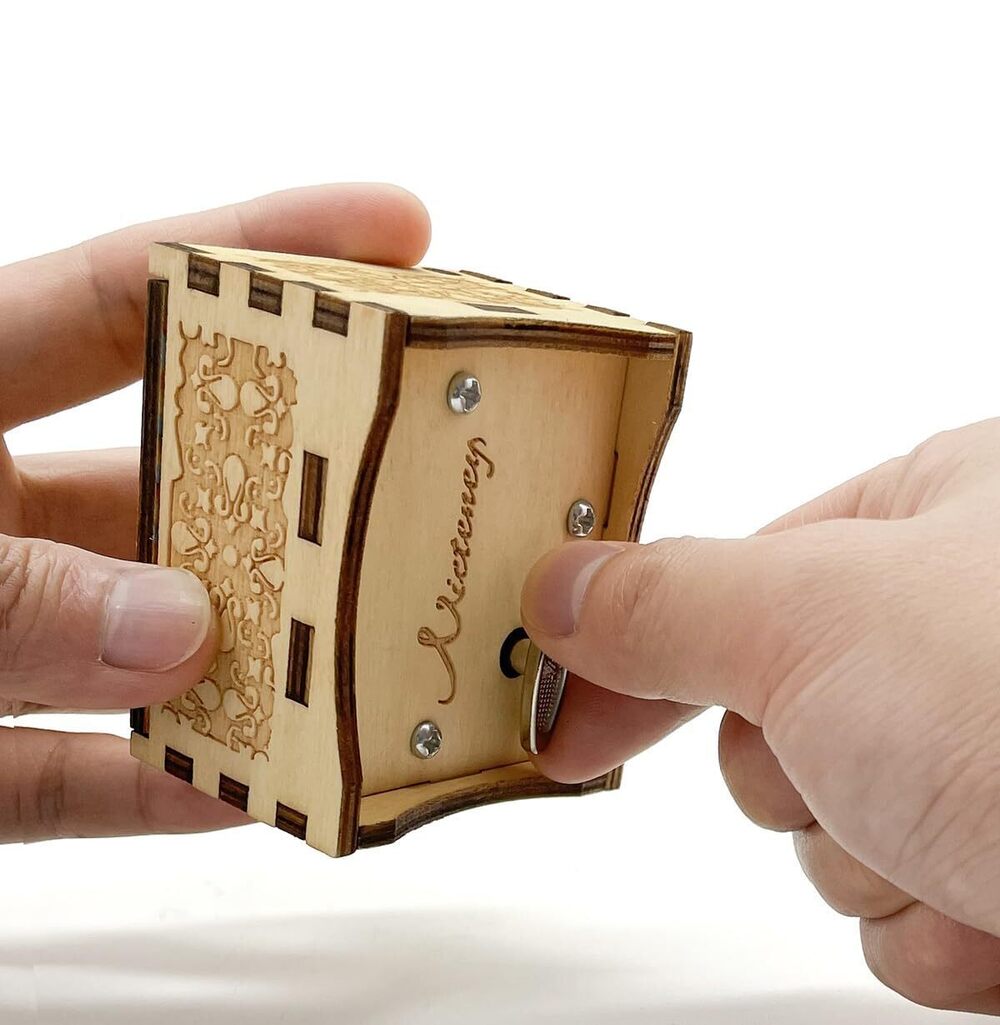 2690 Mom Music Box, Mom Birthday, You are My Sunshine Music Box Wind Up